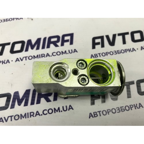 Клапан кондиціонера Opel Corsa D 2006-2014 52355290